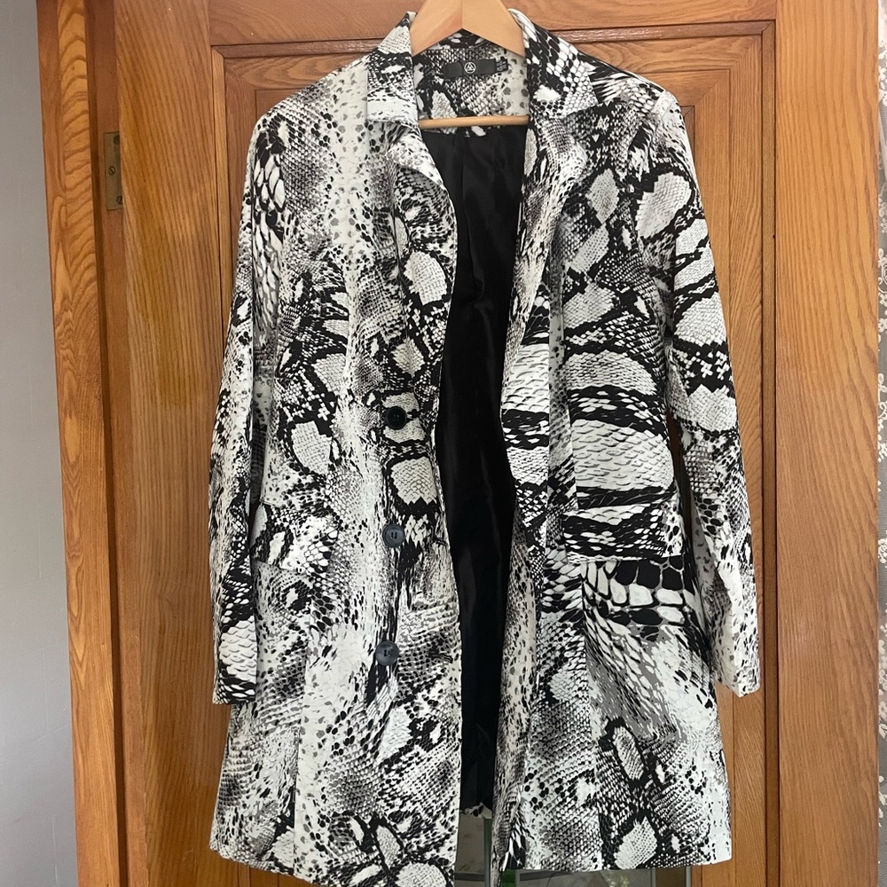 Women's Black and White Snake Print Coat